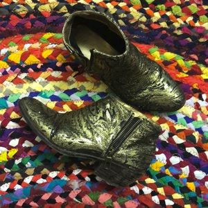 Gold floral printed ankle boot